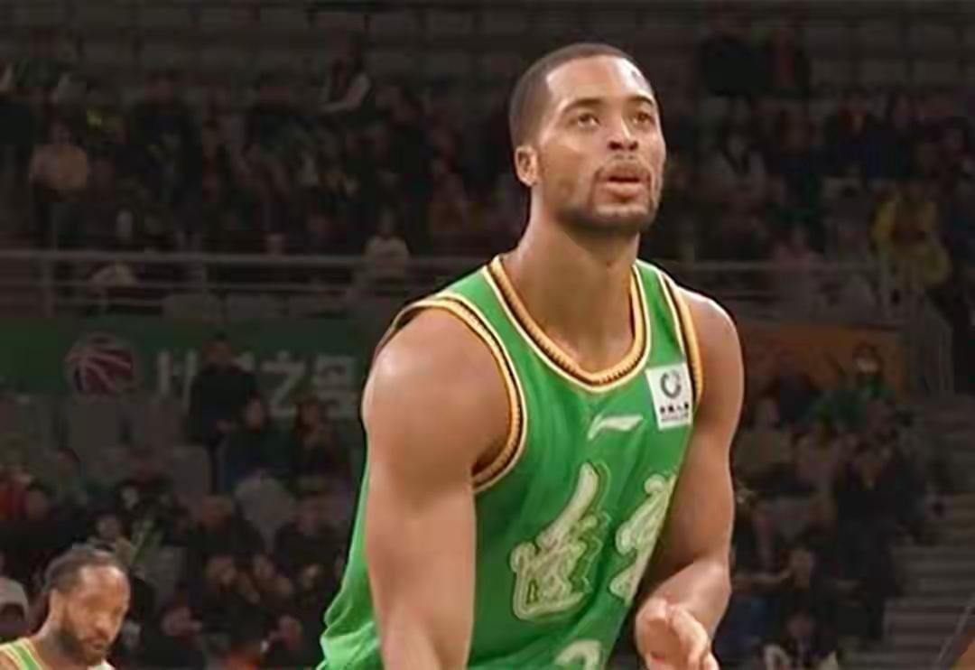 辽宁捡到宝，夺冠有希望，这句话有多少人信？随着战胜四川男篮和福建男篮两场比赛，一