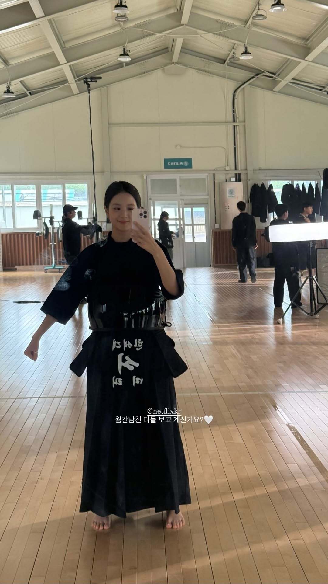 260308 Jisoo更新 IG STORY🐰🦊“好多照片~~~~~~!!