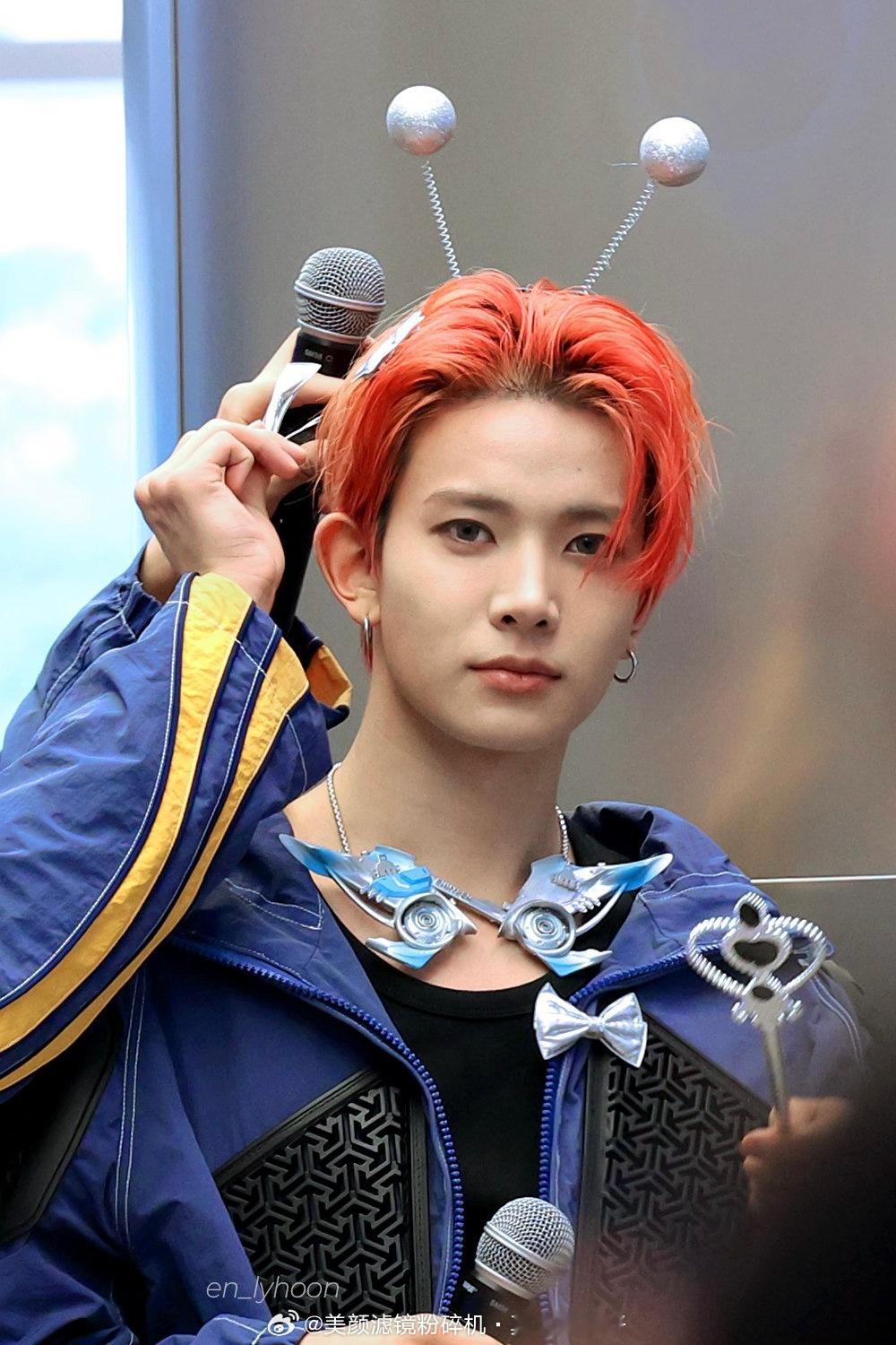 ENHYPEN李羲承、朴综星Jay、沈载伦Jake、朴成训、金善禹、梁祯元、西村