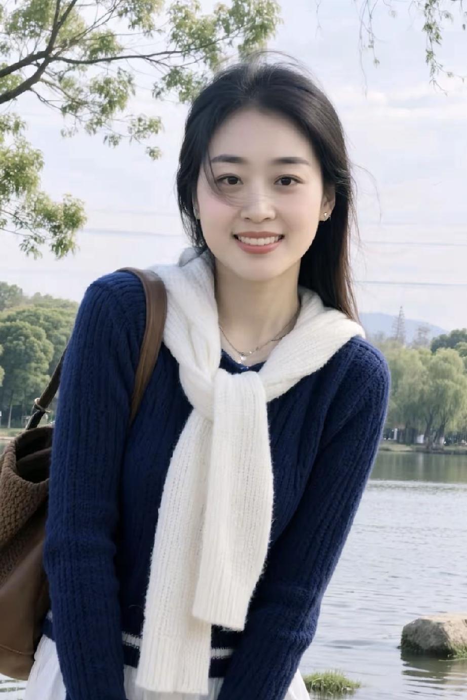 婚姻的现实真相，往往要熬过几年烟火才能看透：

1、婚姻从不是单方面扶贫，而是双