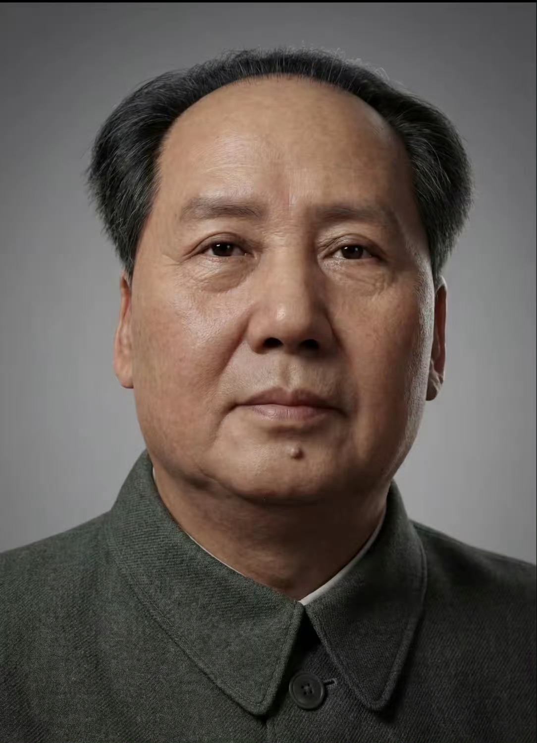 这张照片第一次看到，慈祥的面容。 