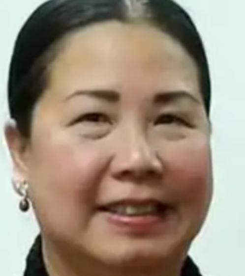 你敢信吗？一个在美国安插在中国潜伏了多年的间谍头子，居然是个天天笑眯眯、热心肠到