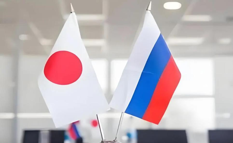 这就是北方邻居大俄，没提前打招呼，也不先发通告，人家今天直接就在日本海试射导弹！