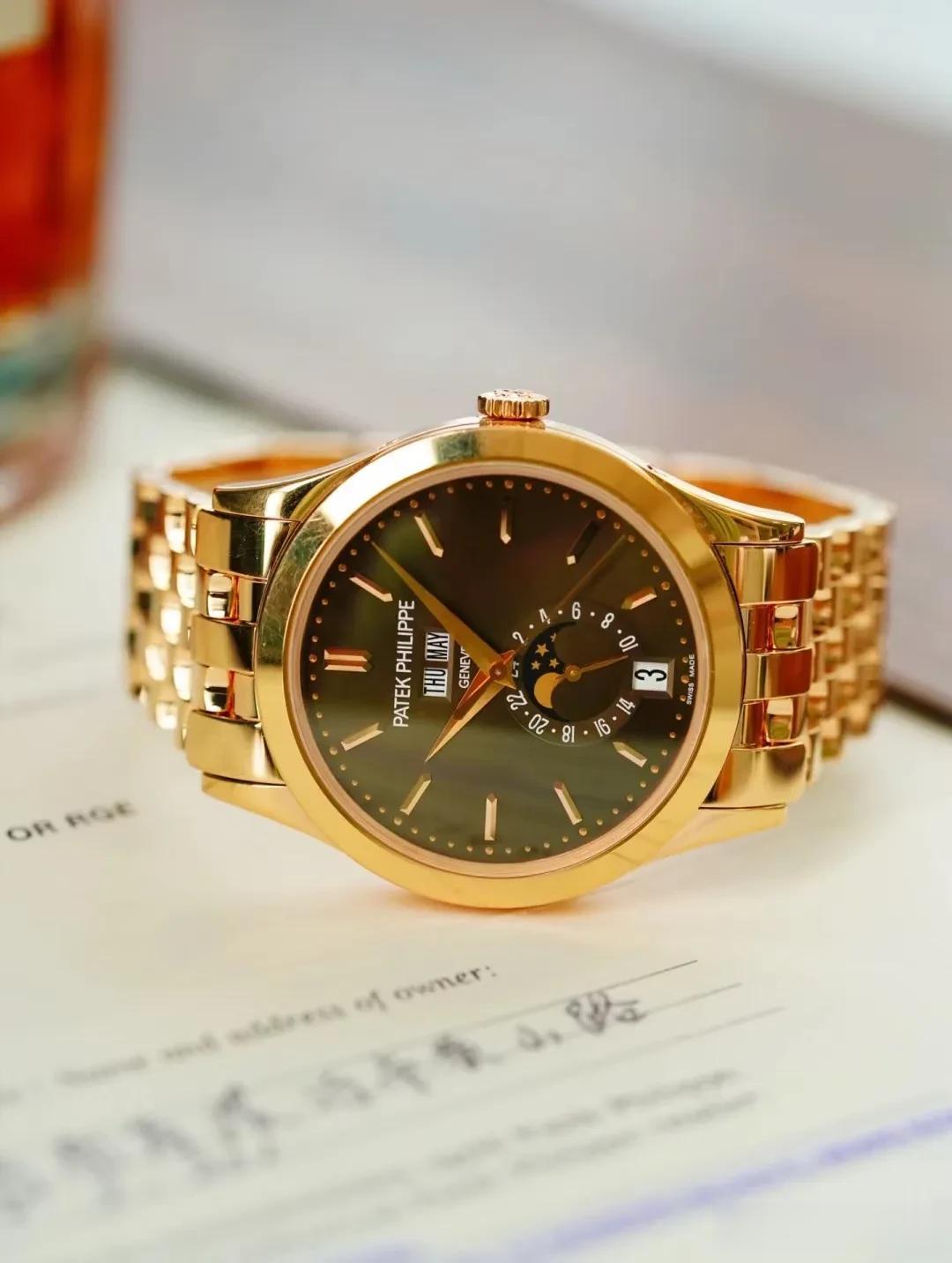  百达翡丽5396/1R奢华玫瑰金
百达翡丽5396/1R-001，玫瑰金打造的