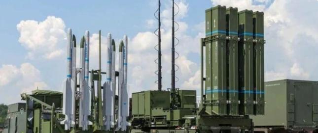 针对俄罗斯威胁将打击德国军火巨头莱茵金属公司在乌克兰开设的坦克工厂，德国图片报报