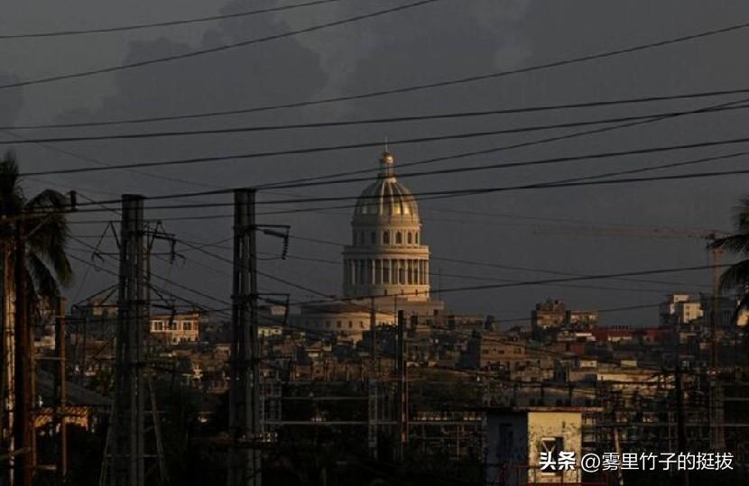 特朗普： 想要结束伊朗，然后是古巴 “时间问题”。
3 月 5 日 (路透社)—