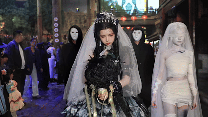 #我生来不是为了被选择##当她决定撕下贴在身上的标签#这次活动的立意好好，我想以