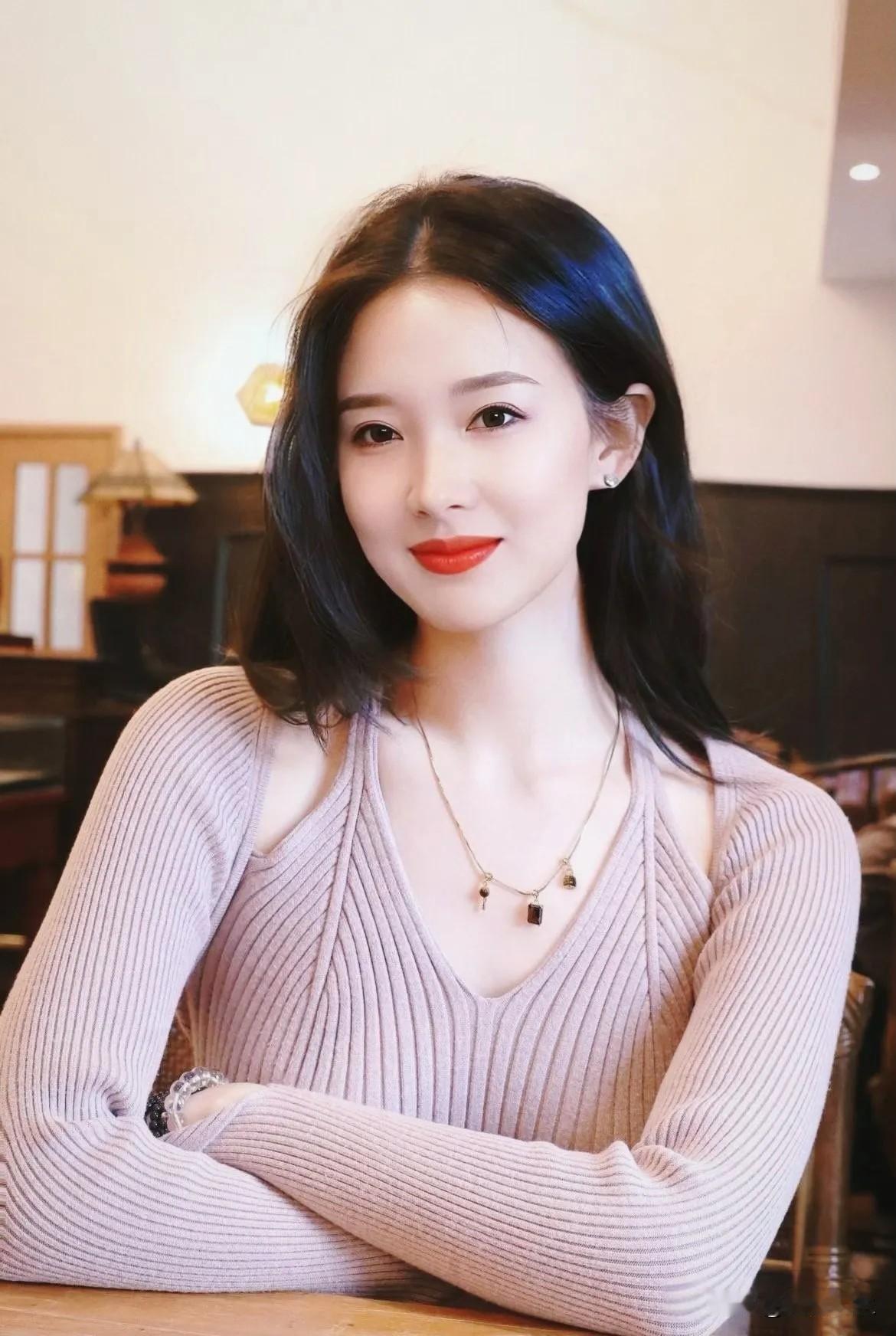 “幸福，不是什么都有，而是拥有的东西，能让你感到快乐。”