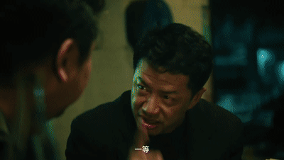 吴莫愁都演剧了 吴莫愁在《扫毒风暴》里造型复古亮眼，与角色超适配 ，预告剧情高能