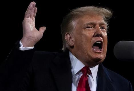 眼看我们迟迟不批准购买英伟达的H200芯片，美国自己松口了！

1月14日，据外