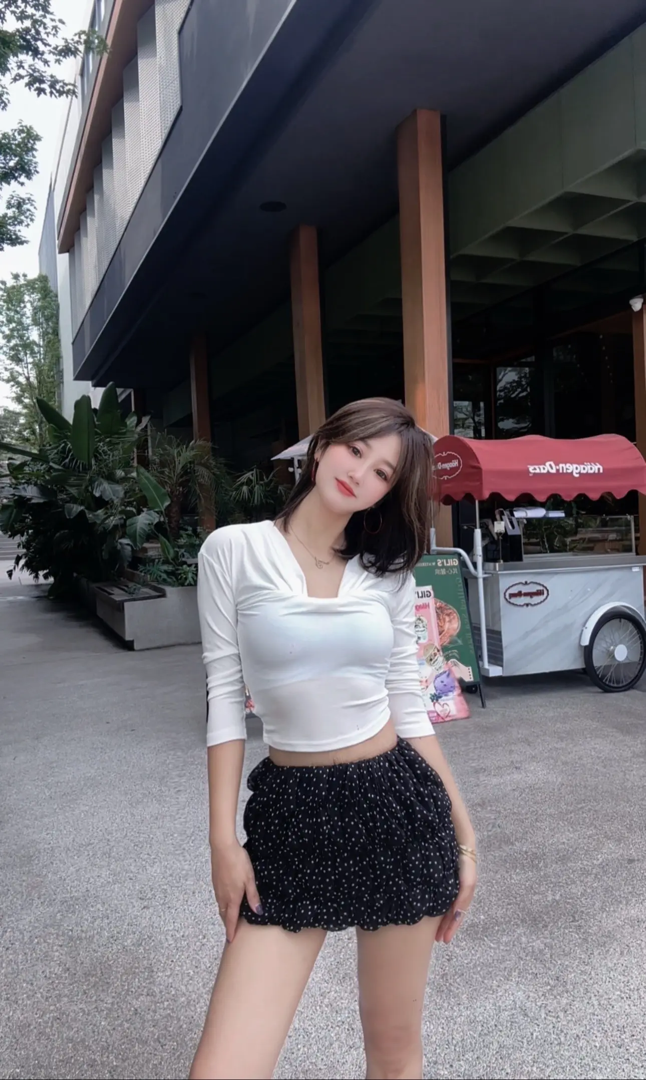 人生没有最好的年龄，只有最好的心态等等我先摆好造型