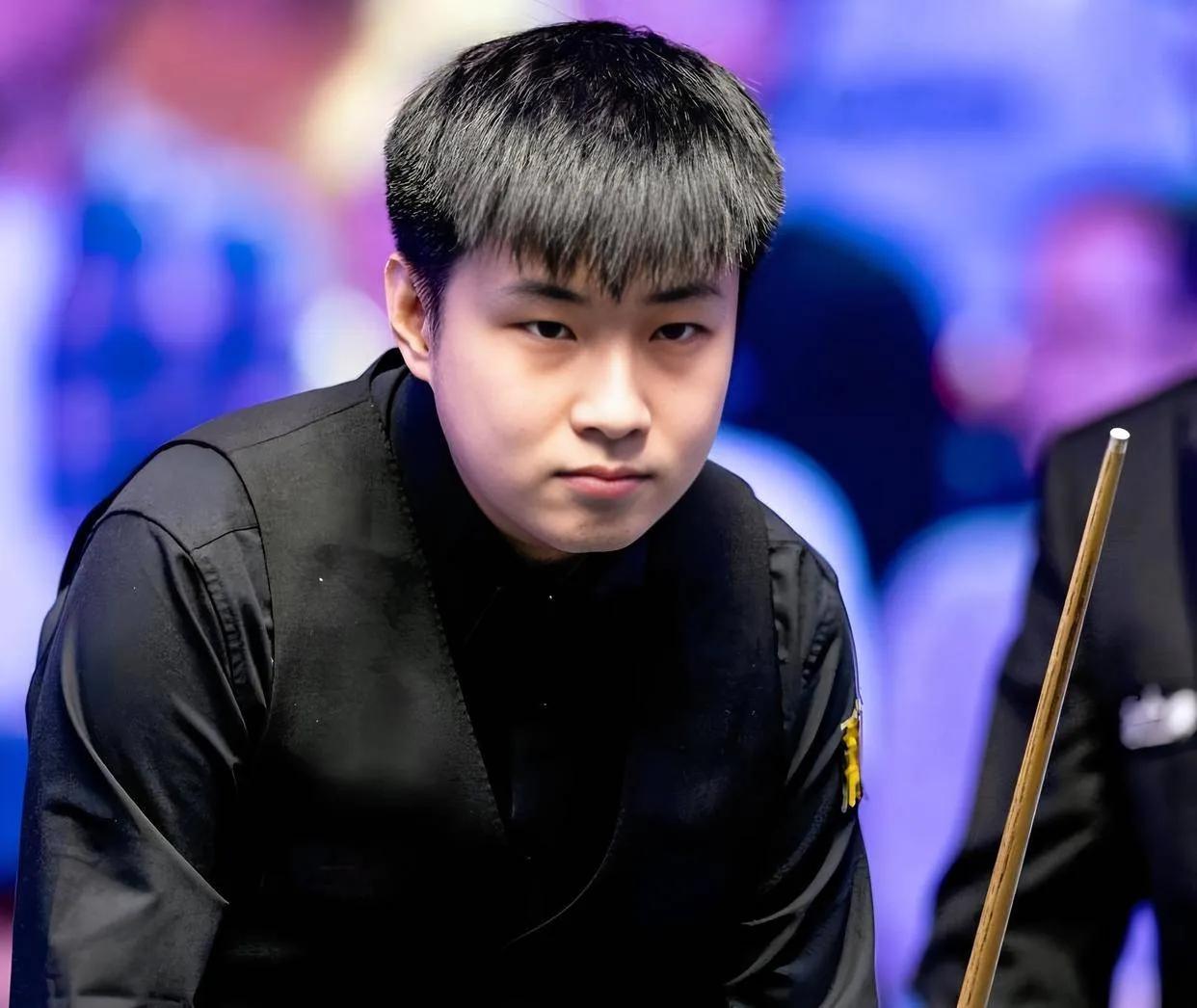 北京时间4月18日晚，2026年斯诺克世锦赛刚刚结束了一场正赛首轮第1阶段，卫冕