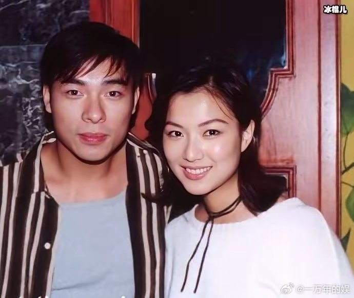 以前一直不理解郑秀文那么漂亮怎么会选择许志安？许志安长得又不帅，，腮帮子还大，真