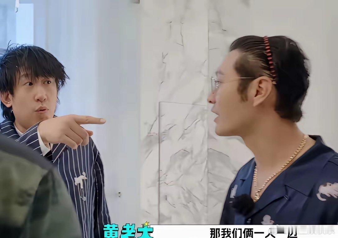 黄晓明最大的缺陷不是他爱戴假发装嫩也不是他眼光不行，而是他那地地道道的大扁头好难