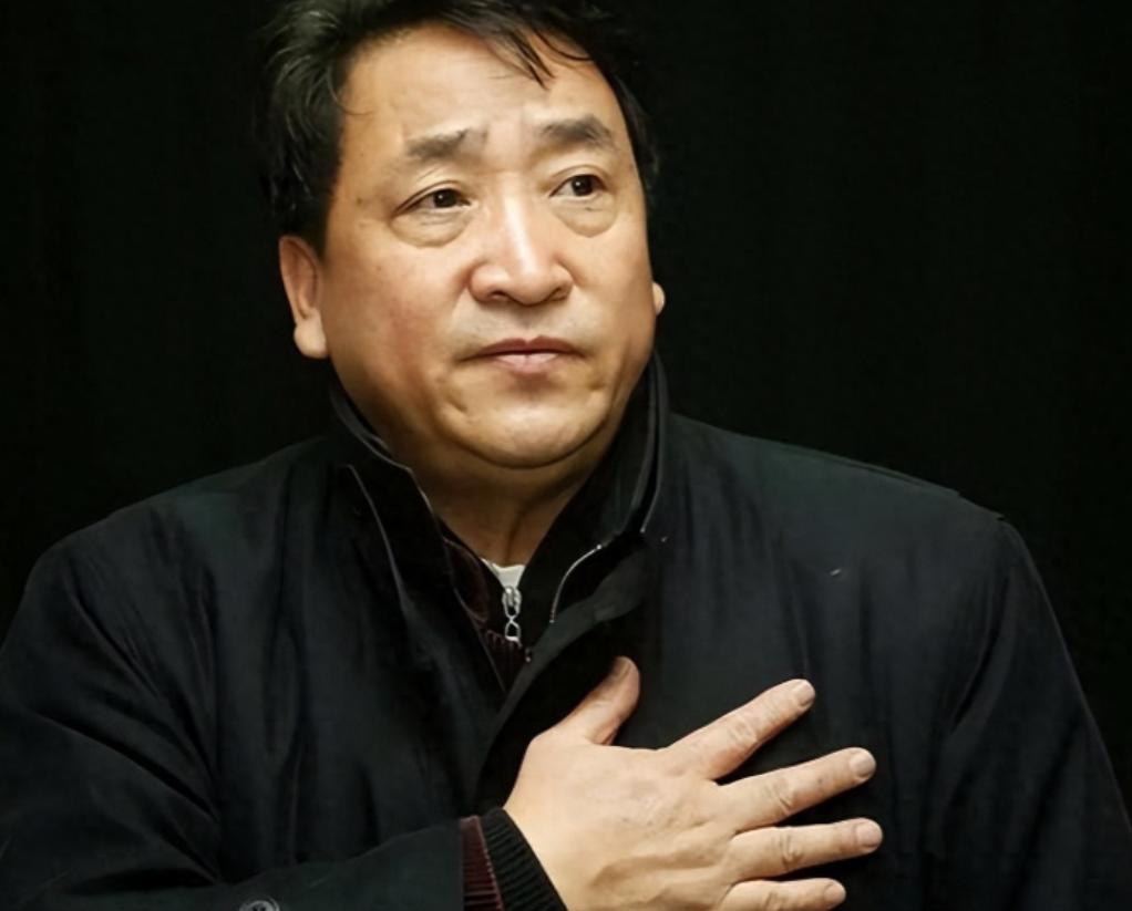 恩爱48年难抵残酷现实，75岁姜昆现状曝光，47岁的女儿成“遗憾”,风光背后的无