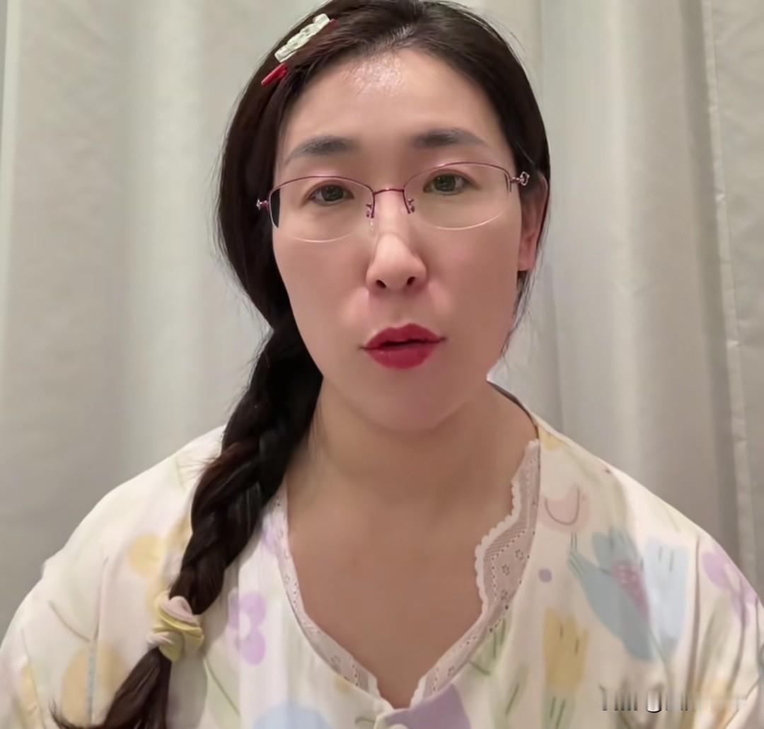 朱女士在接受官方媒体采访。说了这段时间自己的遭遇，9月份男方找了她三次。到她家门