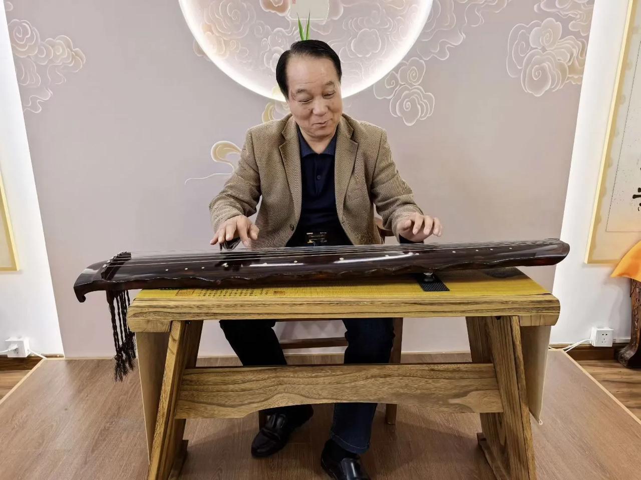 弹一曲高山流水抚琴山水 高山流水会 字画古琴 修竹古琴 弹一曲阳春白雪 品茶古琴