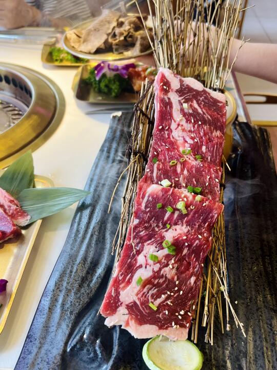 吃到了牛肉奶香味的牛肋条❗️