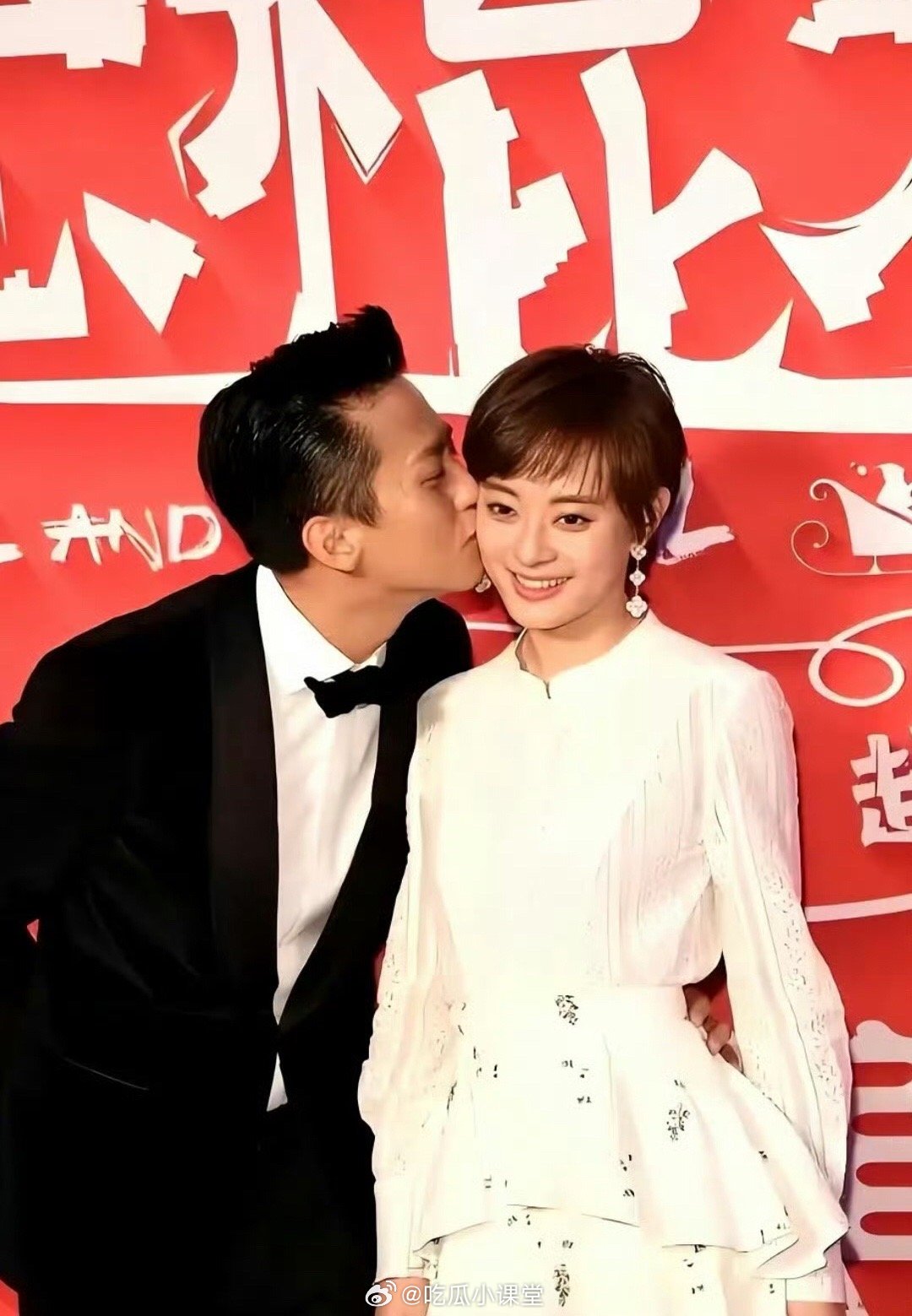 邓超妻子的幸福丈夫的荣耀邓超和孙俪是真的很好磕，他们的糖总是那么的甜。模范夫妻总