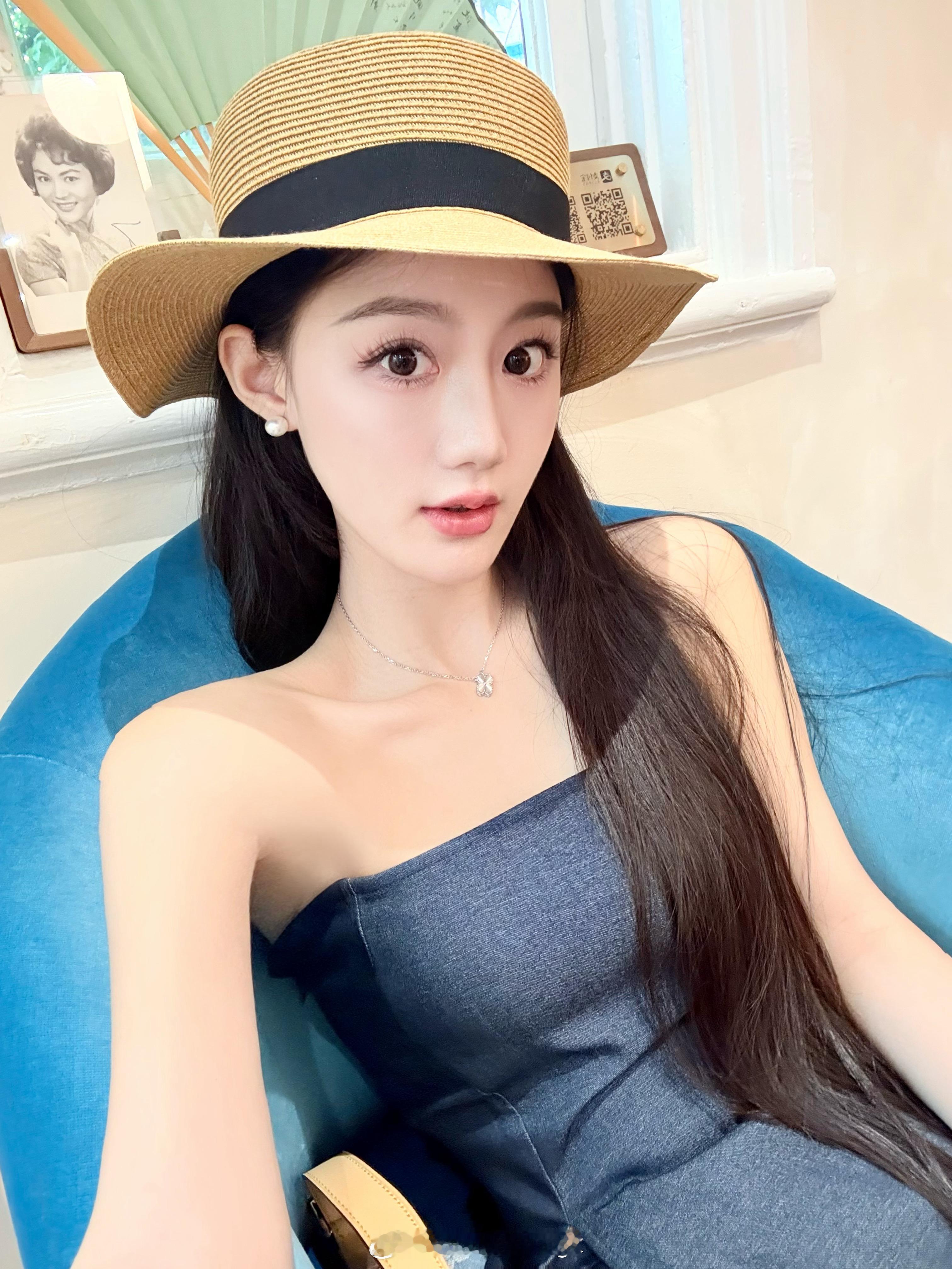 plog 🧩相册还有一亿张 以后我努力多更[哈欠] ​​​