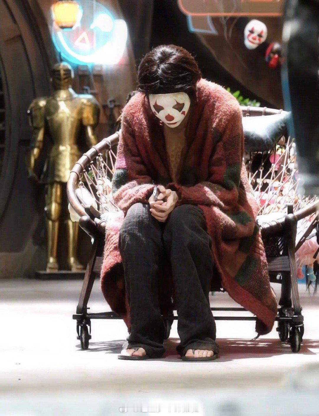 星河入梦 汪铎巴啦啦变身 汪铎这段变身是来搞笑的吧！蓄力动作像极了巴啦啦小魔仙，