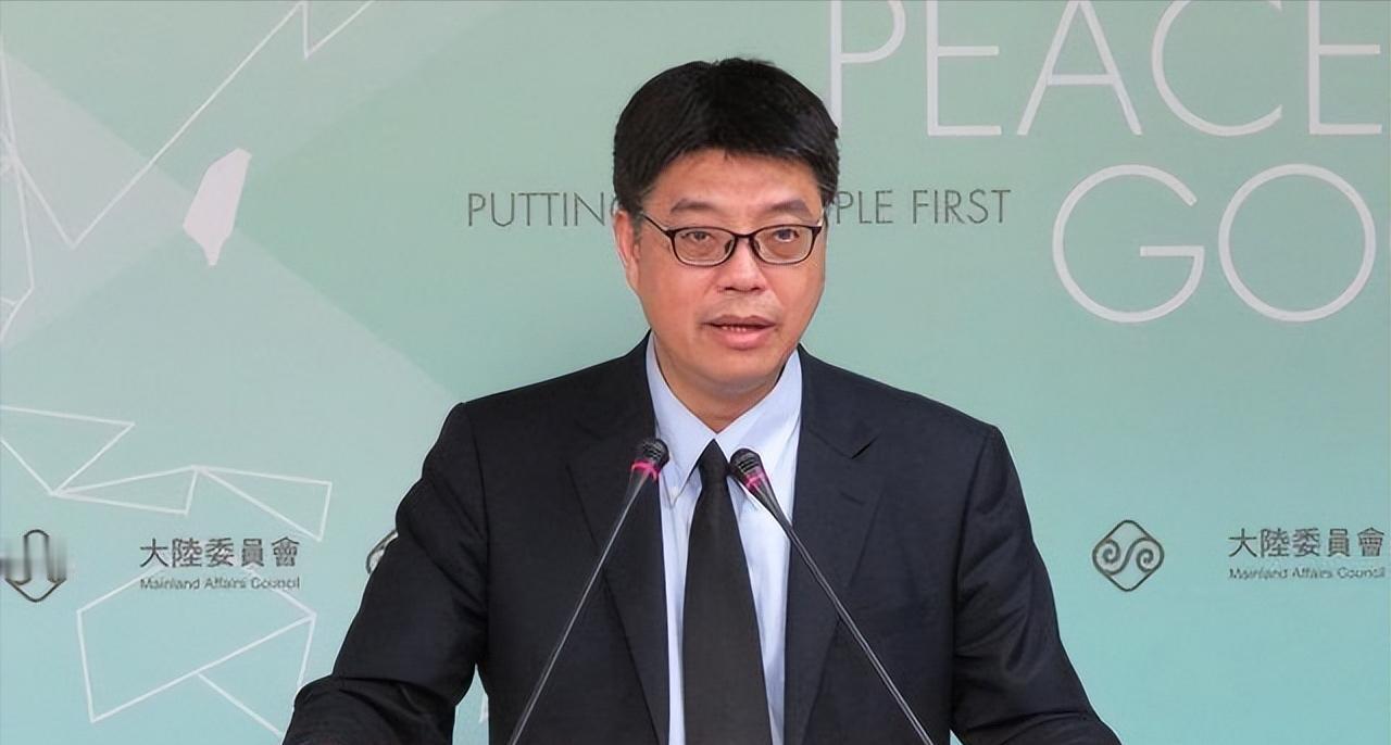 台媒报道，厦门18日发布促进对台交流合作十二条措施，包含推进厦金大桥建设等，台湾