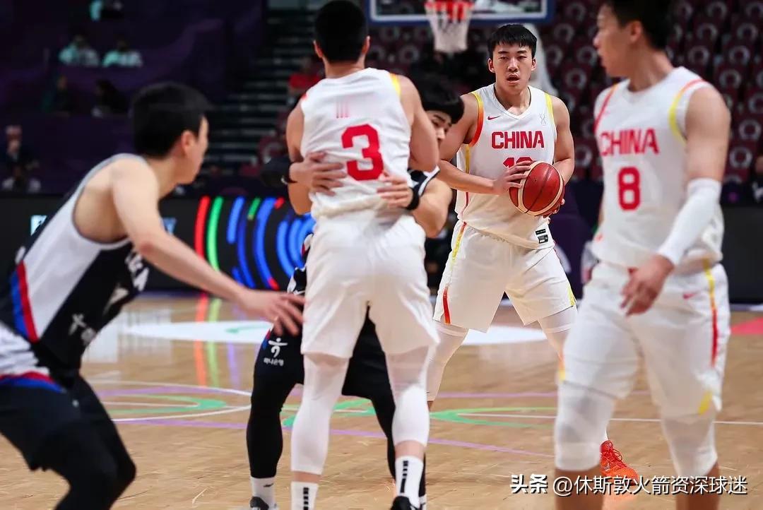 中国男篮现在依旧差远了，想想王俊杰这位四星级球员在中国队都能成为大腿，说明我们还