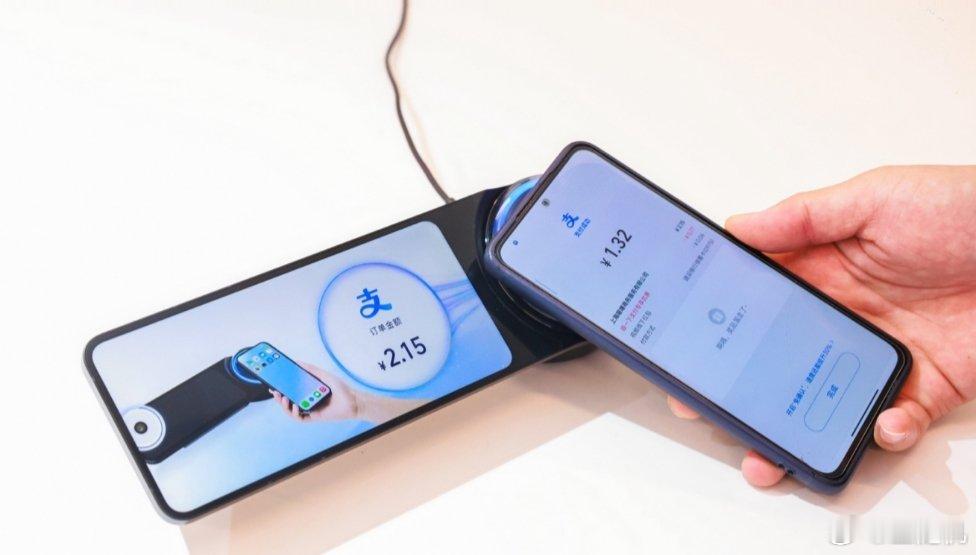 支付宝今日官宣，大家每天用“支付宝碰一下”的次数已经超过 1 亿笔，你经常使用支