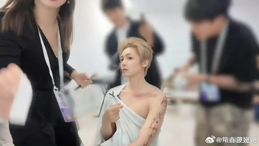 自嬷得不知天地为何物了