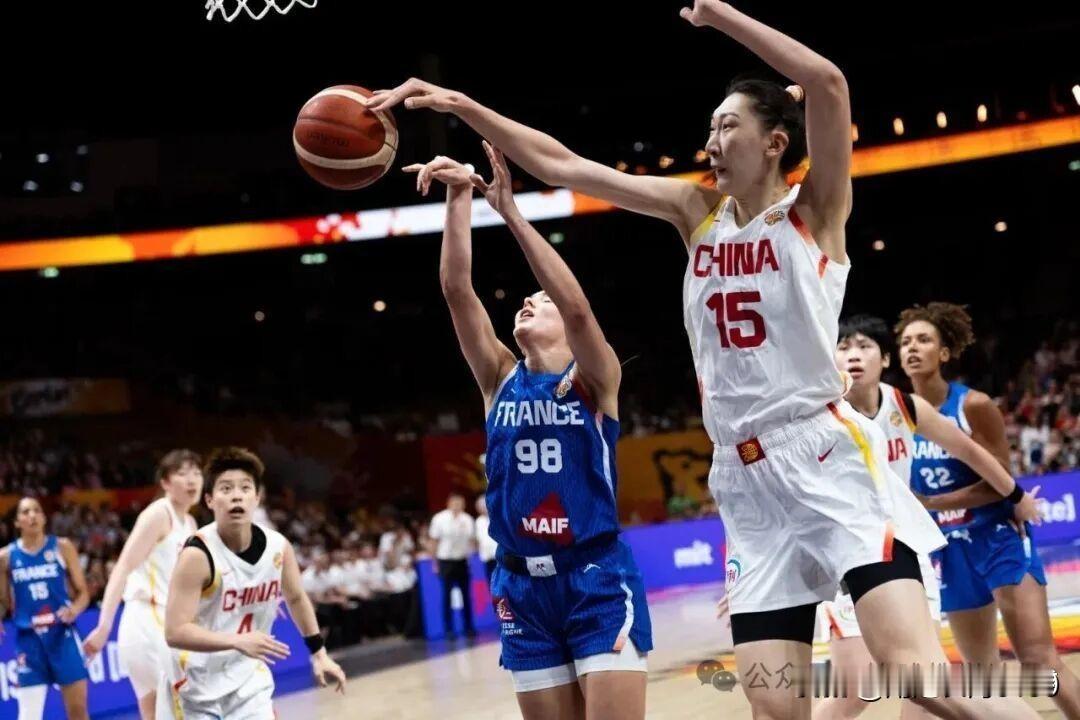 中国女篮与法国队的差距不是一星半点

中国女篮在2026年女篮世界杯1/4决赛中