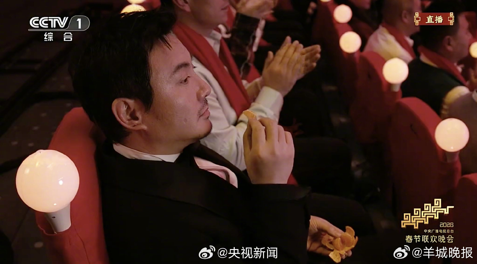 【#沈腾要镜头#】#沈腾马丽春晚微电影#  #春晚##谁给迪丽热巴化的妆##王菲