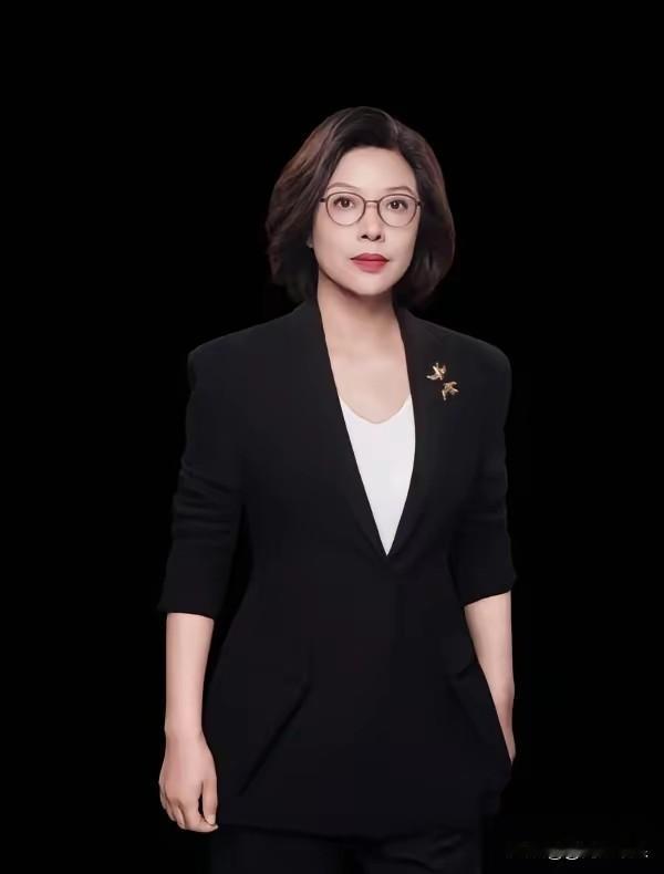 全网吵翻！张丹丹至今沉默不回应，到底在盘算什么？

 
一句“灵活就业是福利”，