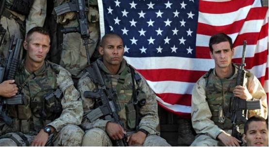 特朗普连下六条命令，末日飞机升空，美从三国撤侨，英法俄该选边站了？
 
在中东风