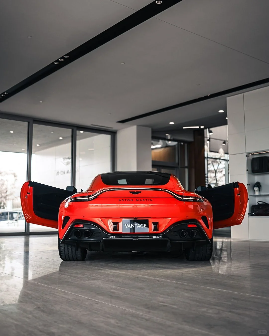 阿斯顿马丁Vantage