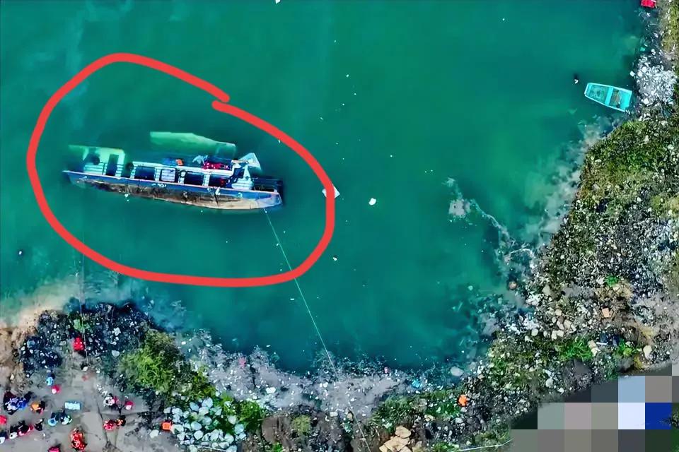 看了贵州游船

曾仕强说的话含“生”量太高了

曾仕强说：人多的地方不可去，有可