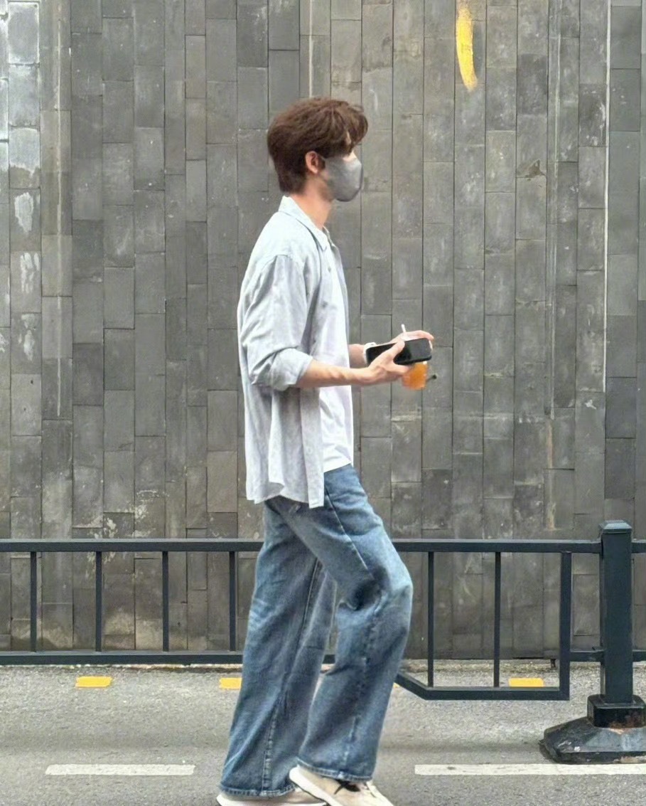 黄俊捷近期路透，能get吗？黄俊捷 ​​​