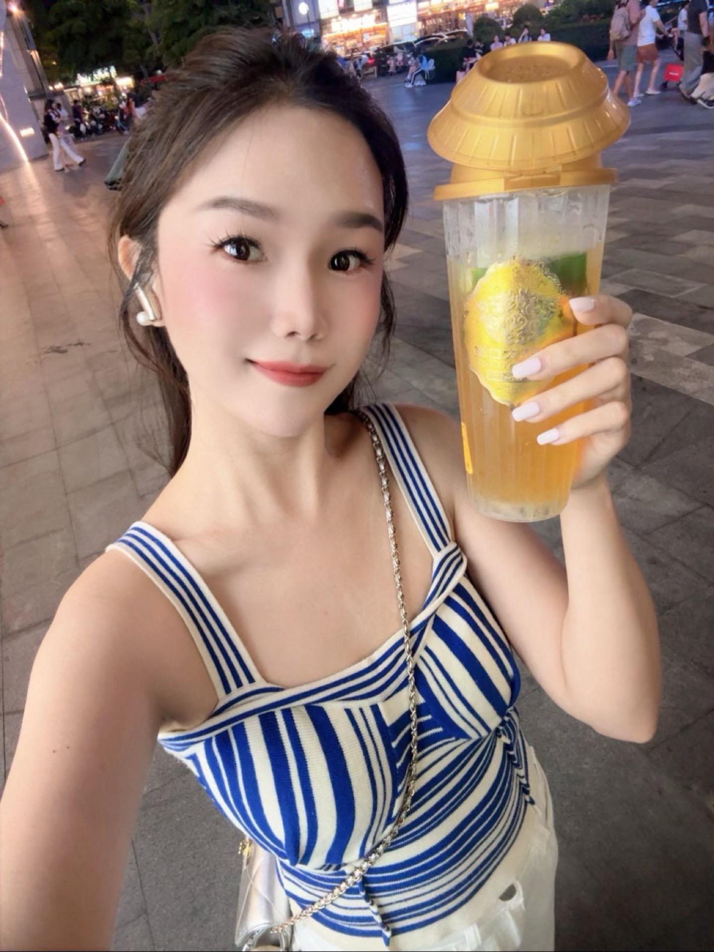 “我一定爱的是，也爱我的你～”