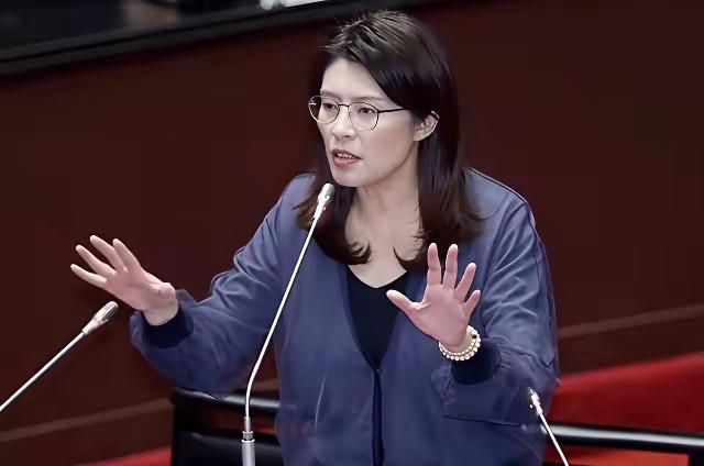 台海局势倒逼大势：大陆必须果断调整对台经济政策
 
长期以来，大陆始终秉持两岸一