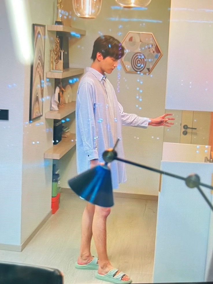 狙击蝴蝶你自己看看这阴不阴哈哈哈哈哈哈哈哈哈哈哈哈哈哈哈我不行了看到这一幕蚌埠住