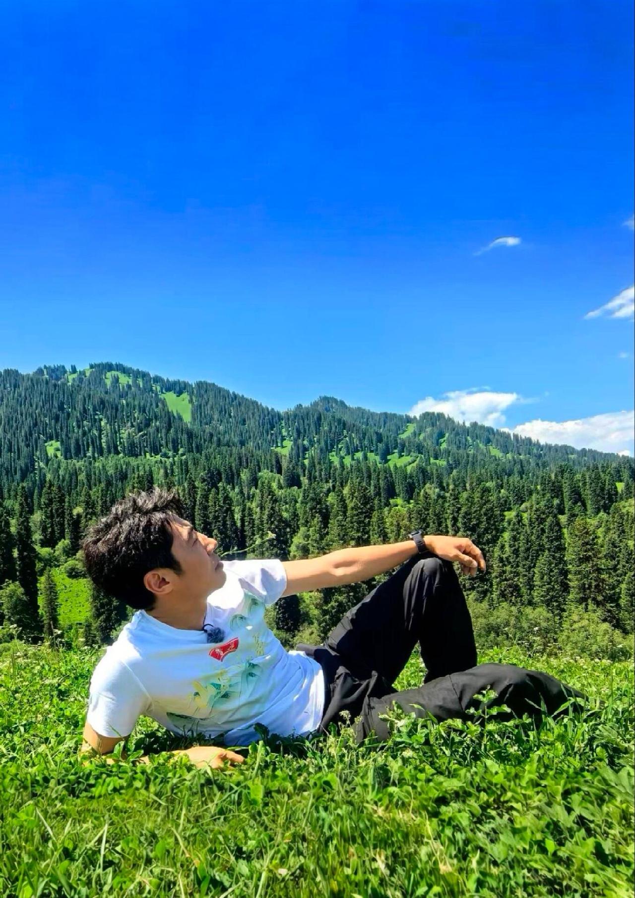 撒贝宁说实在咽不下这口气，不知道撒老师可以刷到吗，使劲推一下！
小撒去了拉提玩的