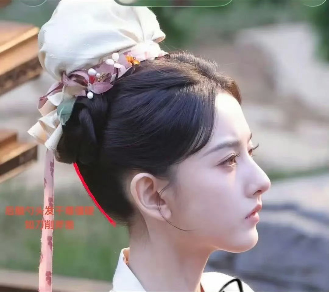 容祖儿这真的好看吗？内娱剧组妆造真的一年比一年差 