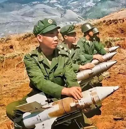 当年为了对付苏军的钢铁洪流，我军大量生产了红箭-73反坦克导弹，然而，由于生产过