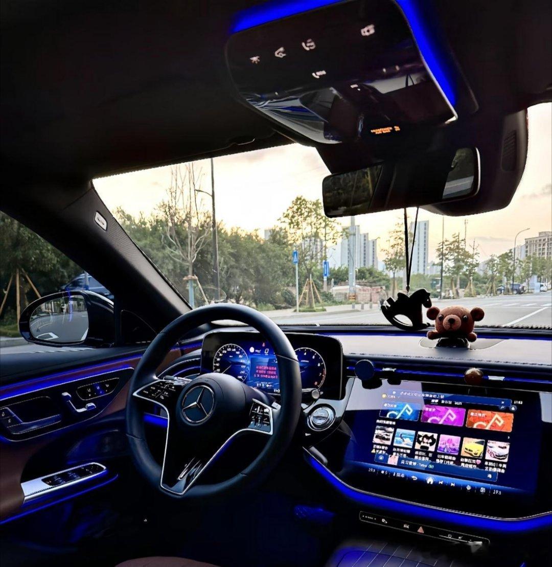 上午好，真是不安稳昨天半夜谁家车一直在响，早上又接了好几个骚扰电话，真是没有休息