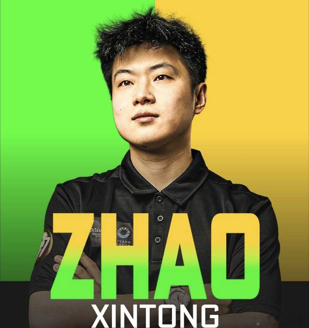 赵心童三杆破百晋级16强 英国公开赛16强全部产生！赵心童三杆破百领衔，四位中国