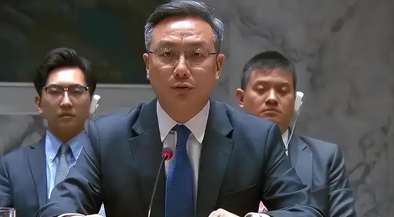 罕见联动！欧美四方集体介入台海海域局势，中方联合国亮剑终结舆论霸权。

进入六月
