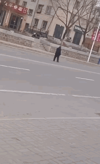 惹不起，还躲不起吗？ ​​​