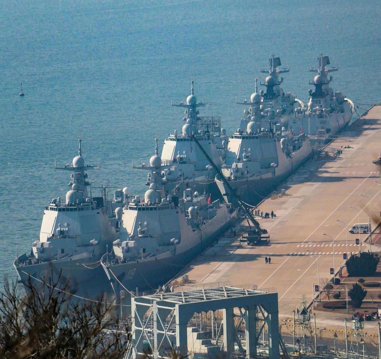 一个驱逐舰支队的8艘大舰，能灭全世界90%的海军吧？

日本高官公开道歉中日外交