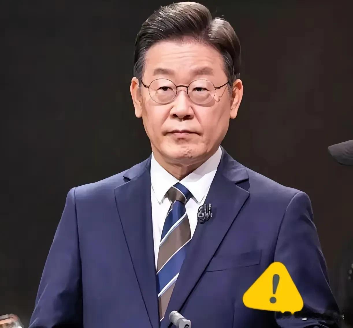 真的破防了！
 
60%的支持率，
这记耳光扇得有点响。
​前脚还在上海吃着小笼