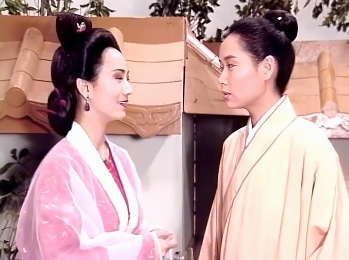 许仙从金山寺出来，一句台词都没有了，即使面对白素贞，也是相顾无言，只有泪千行啦！