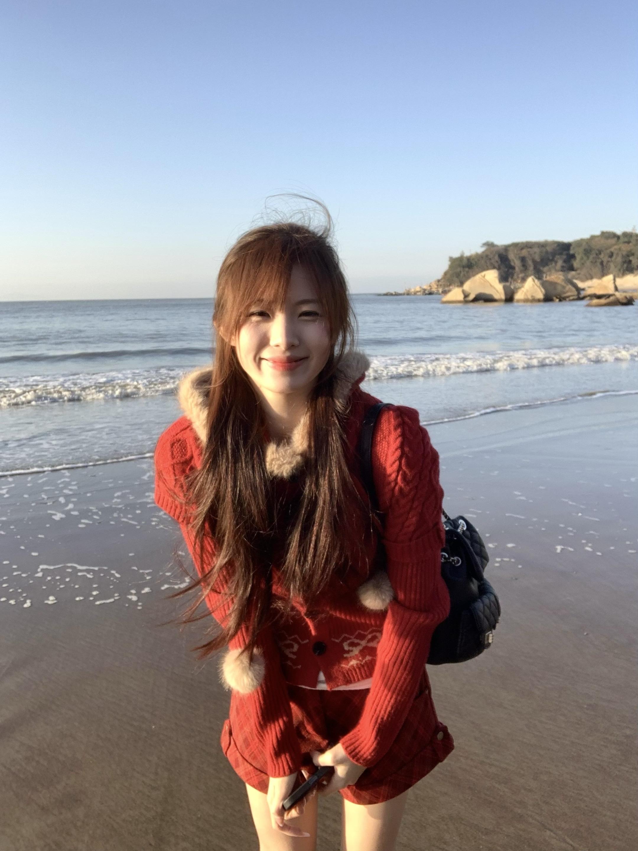 零碎的岛屿总会找到海。